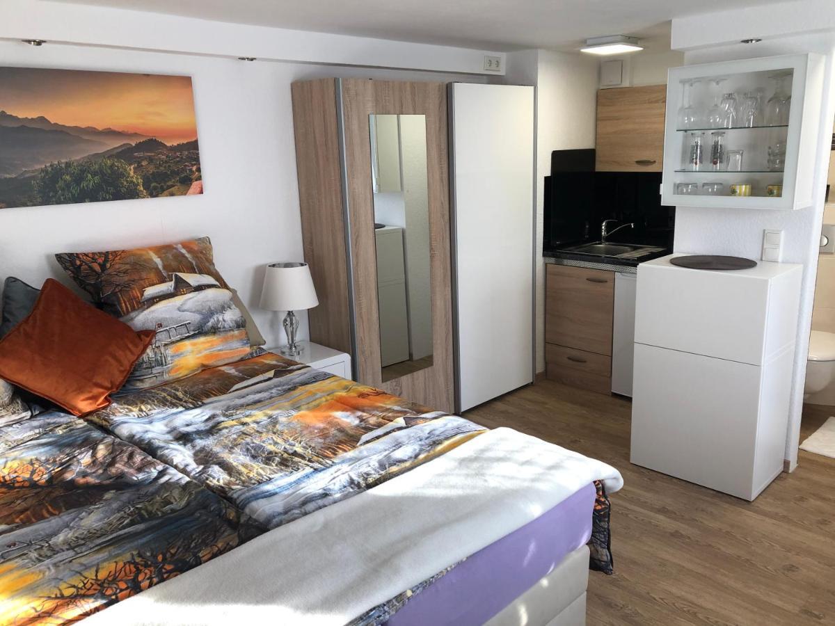 Ferienwohnung Apartment Dettum Mit Eigenem Bad, Kochnische Und Wintergarten Екстериор снимка