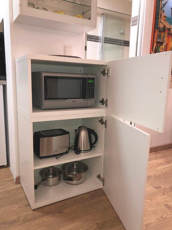 Ferienwohnung Apartment Dettum Mit Eigenem Bad, Kochnische Und Wintergarten Екстериор снимка